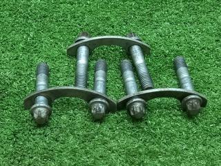 Болт карданного вала задний Land Rover Range Rover 2006 контрактная Болт карданного вала задний Land Rover Range Rover 2006