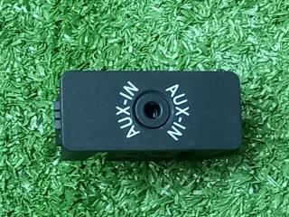 Запчасть разъем aux Mini Countryman 2011
