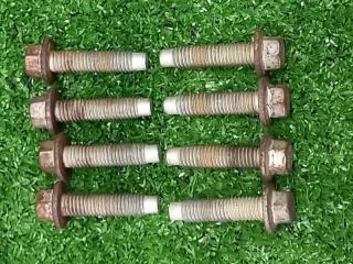 Болт выпускной системы правый Land Rover Range Rover 2006