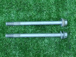 Болт подвески правый Land Rover Range Rover 2006