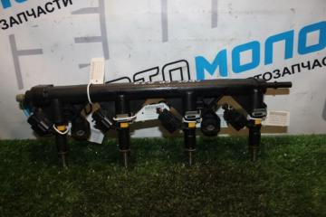 Запчасть топливная рампа Peugeot  C3 