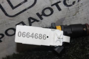 Форсунка топливная 2008  R56 EP6