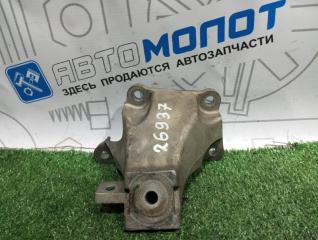 Запчасть кронштейн двигателя правый Audi A6