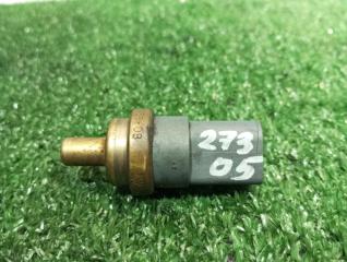 Фото запчасти датчик температуры охлаждающей жидкости Volkswagen Tiguan контрактная запчасть Запчасть датчик температуры охлаждающей жидкости Volkswagen Tiguan