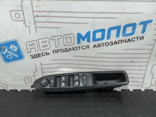 Блок управления стеклоподъемниками передний правый Citroen C4