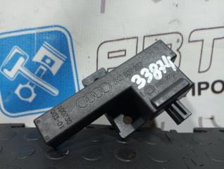 Запчасть антенна задняя левая Audi Q5