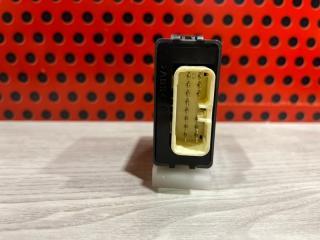 Блок управления центральным замком Lexus NX 300h Z10 X2ARY32T