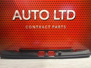 Запчасть обшивка крышки багажника Land Rover Range Rover Sport 2 2016