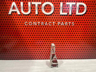 Кронштейн подрамника Mercedes-Benz S-Class 2018