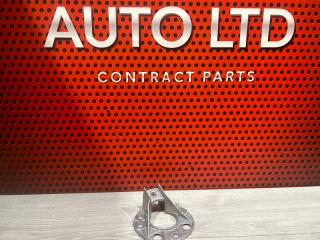 Кронштейн передний Mercedes-Benz GLE 2017 W166 276 A1666201601 контрактная