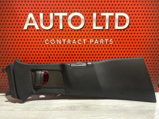 Обшивка стойки центральной правой Volvo XC60 2019