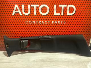 Обшивка стойки центральной правой Mercedes-Benz S 2018