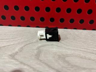 Разъем AUX / USB BMW X3 G01 B47D20B Разъем AUX / USB BMW X3 G01 B47D20B