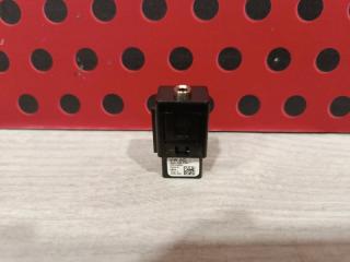 Разъем AUX / USB Macan 2017 95B CTL Разъем AUX / USB Macan 2017 95B CTL