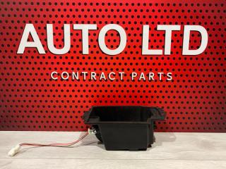 Вещевой ящик центральной консоли BMW 5 2018