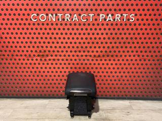 Подлокотник Toyota Land Cruiser 2010