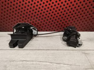 Замок двери багажника Volvo V90 2018