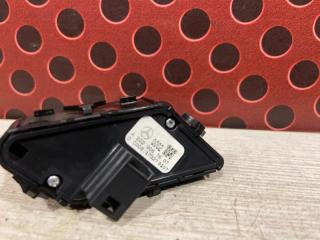 Кнопка центрального замка Mercedes-Benz S-Class W222 656 3.0d Кнопка центрального замка Mercedes-Benz S-Class W222 656 3.0d
