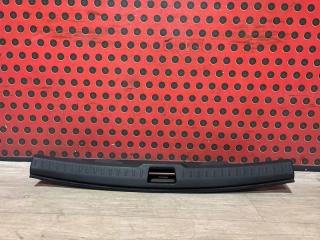 Накладка замка багажника Volvo S60 2020