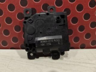 Запчасть моторчик заслонки печки Toyota Land Cruiser 2007