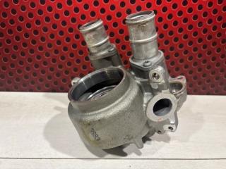 Корпус термостата Porsche Macan 2017