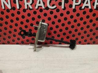 Запчасть ограничитель открывания двери передней Kia Sorento Prime 2019