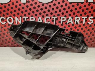 Кронштейн крепления бампера заднего Lexus IS 2017