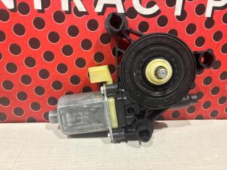 Запчасть моторчик стеклоподъемника передний правый AUDI Q8 2021