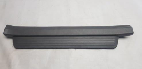 Запчасть накладка порога внутренняя передняя левая Toyota Carina 1999