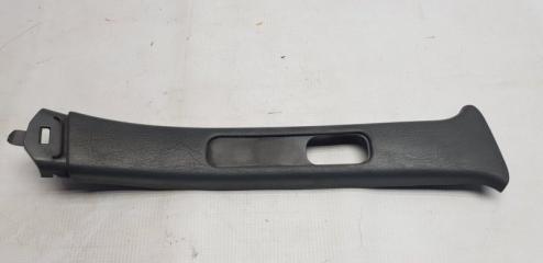 Запчасть накладка на стойку правая Toyota Vista 1995
