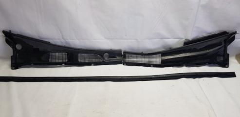 Решетка под дворники передняя Toyota Vista 1995