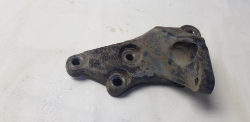 Кронштейн двигателя правый Toyota Raum NCZ25 1NZ-FE