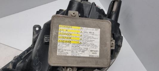 Фара ксеноновая передняя правая Fit 2002 GD1 L13A Фара ксеноновая передняя правая Fit 2002 GD1 L13A