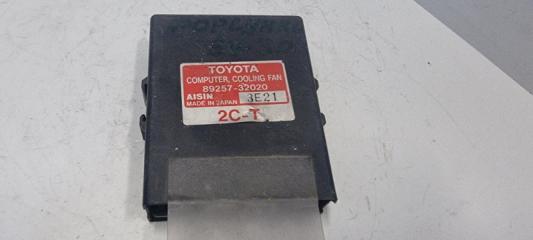 Запчасть блок управления вентилятором Toyota Vista 1991
