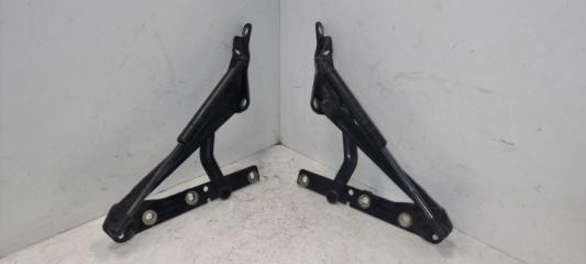Запчасть петля крышки багажника задняя Ford Focus 2 2005