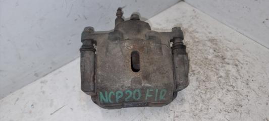 Суппорт тормозной передний правый Toyota Funcargo 2002