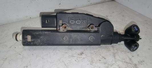 Запчасть форсунка омывателя фар Audi A8 2004