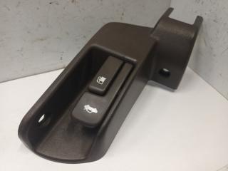 Ручка открывания бензобака передняя правая Toyota Mark II 1995