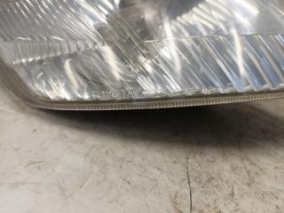 Габарит передний правый Toyota Corona Premio AT210 3SFE