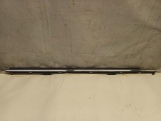 Запчасть молдинг стекла задний левый Mitsubishi Diamante 1996