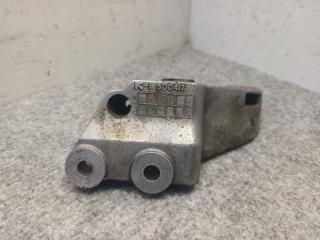 Запчасть кронштейн генератора Mitsubishi Diamante 1996