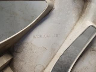 Колпак колеса Fluence 2011 L30R 5AM