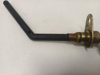 Датчик уровня масла в двигателе Note 2006 E11 HR16DE