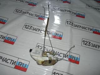 Запчасть замок двери передней правой Mitsubishi Pajero 2000