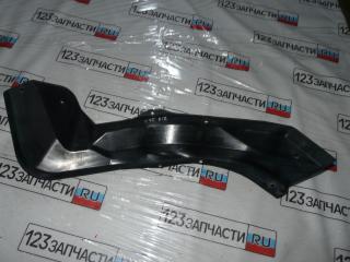 Запчасть защита горловины топливного бака Mitsubishi Pajero 2000