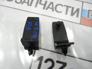 Запчасть крючок пола для ковра Mitsubishi Outlander 2006