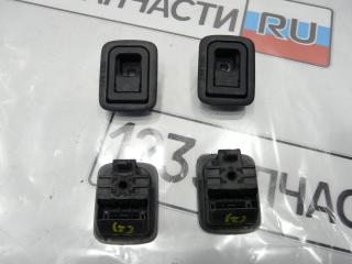 Запчасть петля в багажнике Mitsubishi Outlander 2006