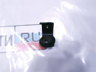 Крепление радиатора охлаждения верхнее правое Suzuki Escudo 2008