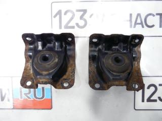 Запчасть крепление радиатора охлаждения нижнее Subaru Forester 2014