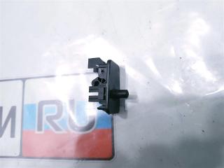 Фото запчасти замок лючка топливного бака Nissan NV200 2012 контрактная запчасть Запчасть замок лючка топливного бака Nissan NV200 2012